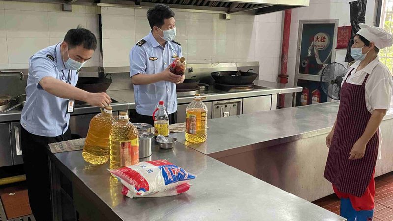 成都孕妇蜜饯果干：价格背后的营养与健康考量