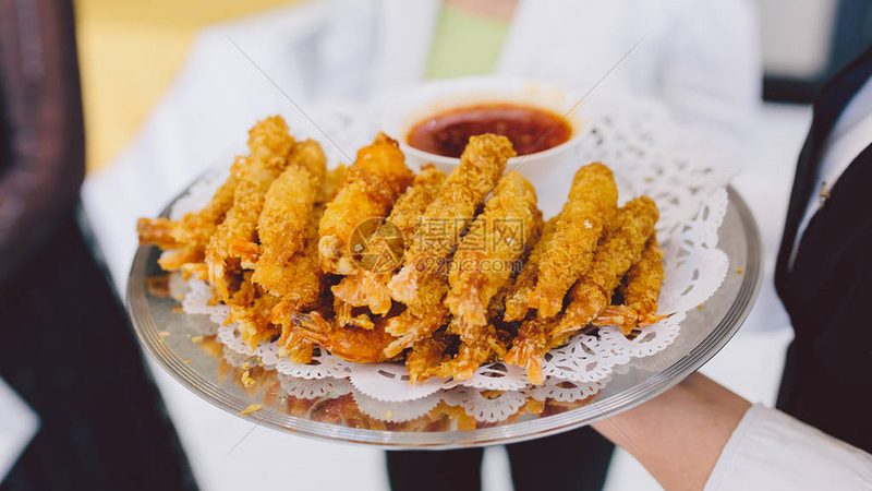 食品OEM定制加工，揭秘背后的价值与选择要点**